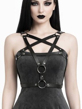 Black Strappy O-Ring Harness